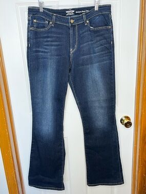 Signature by Levi Strauss Modern Boot Cut Jeans 14M W32 L32
